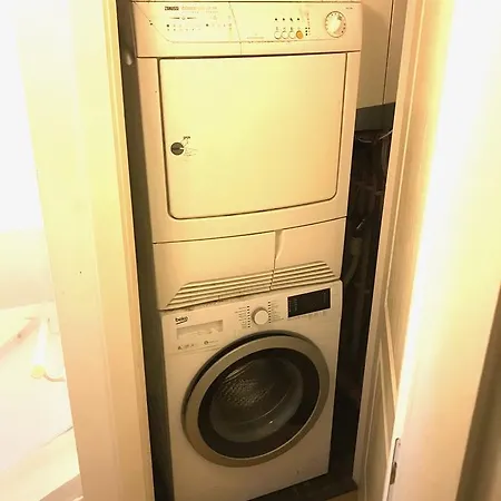 Daire Hotspot Apartment,